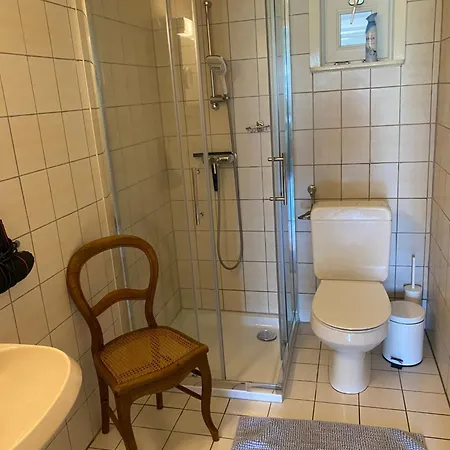 Apartment In 100 J Gals