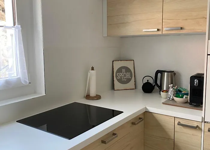 In 100 J Apartamento *